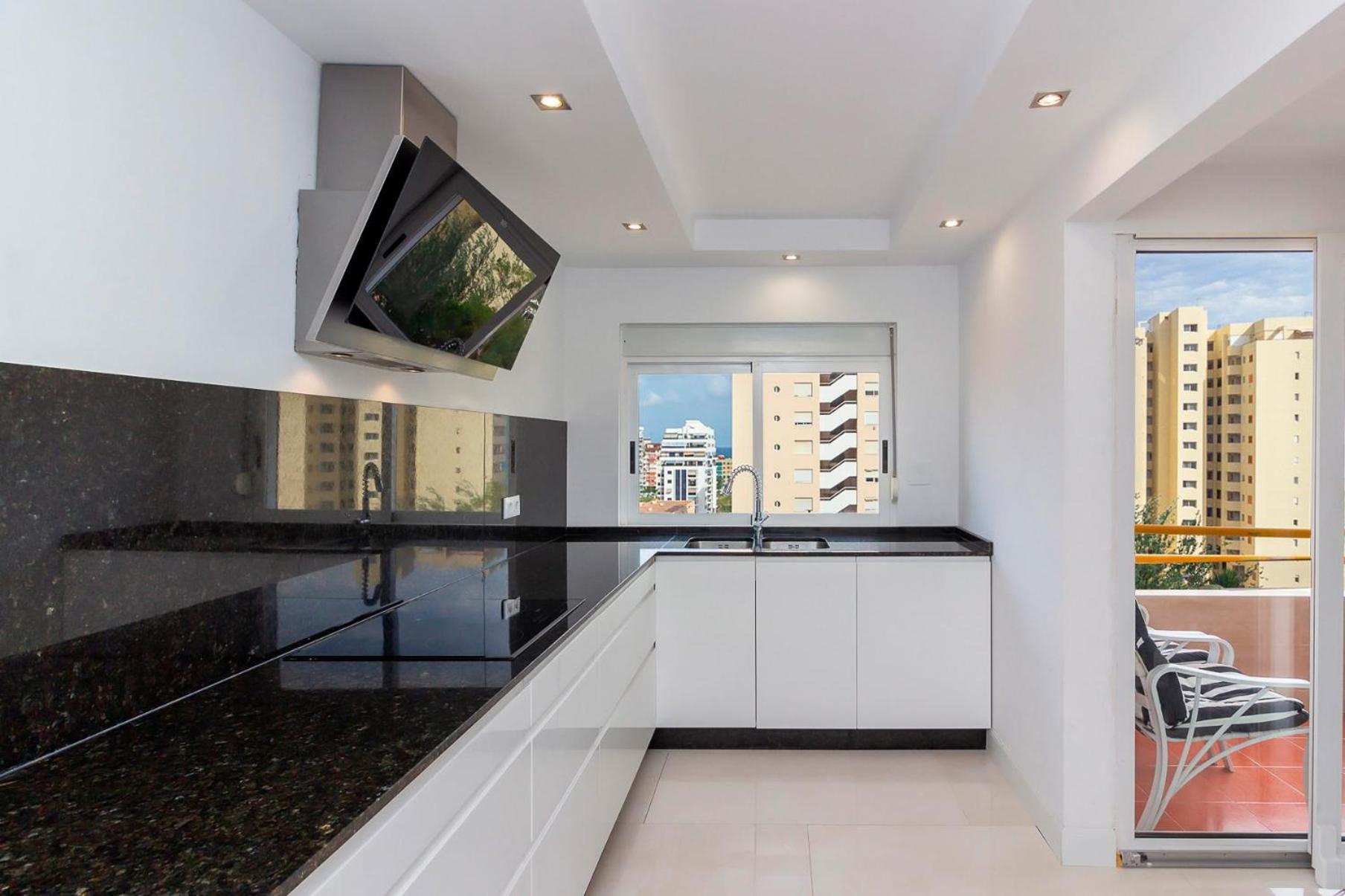 The White Apartment: Luxury, Beach And Design Walencja Zewnętrze zdjęcie